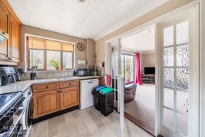 Photo 12- click for photo gallery